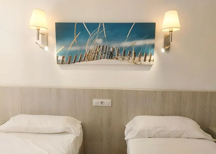 아파트 Rosamar Holidays 칼라 라트자다