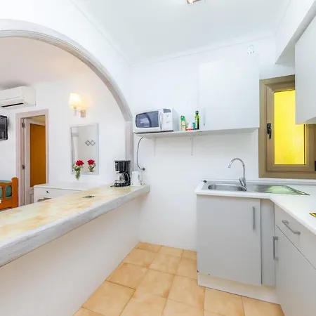 公寓 Rosamar Holidays *