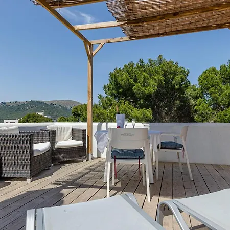 Rosamar Holidays 公寓