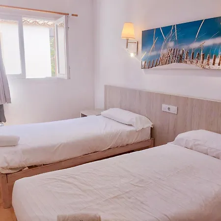 Rosamar Holidays * 卡拉纳雅达