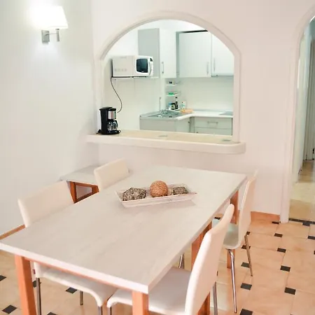 Apartamento Rosamar Holidays *
