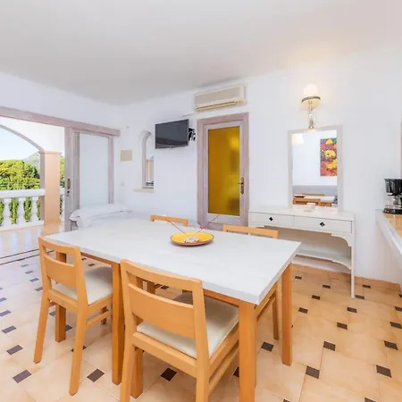 Rosamar Holidays Apartamento *