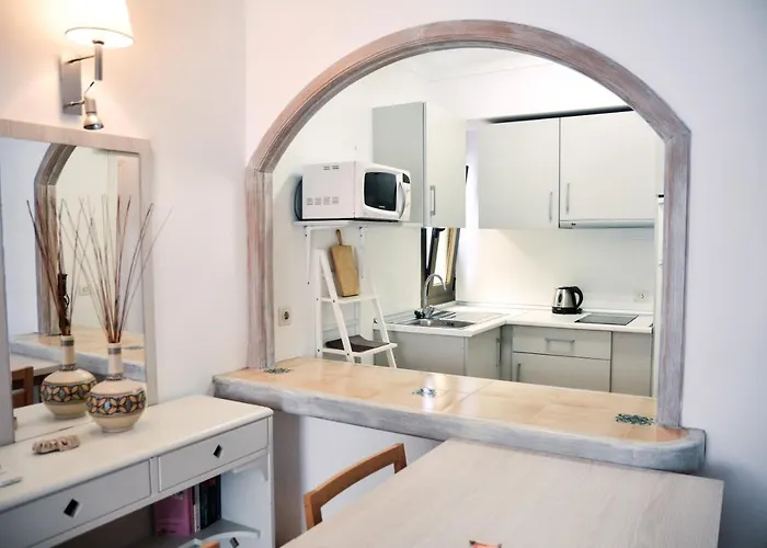 Rosamar Holidays Appartement *