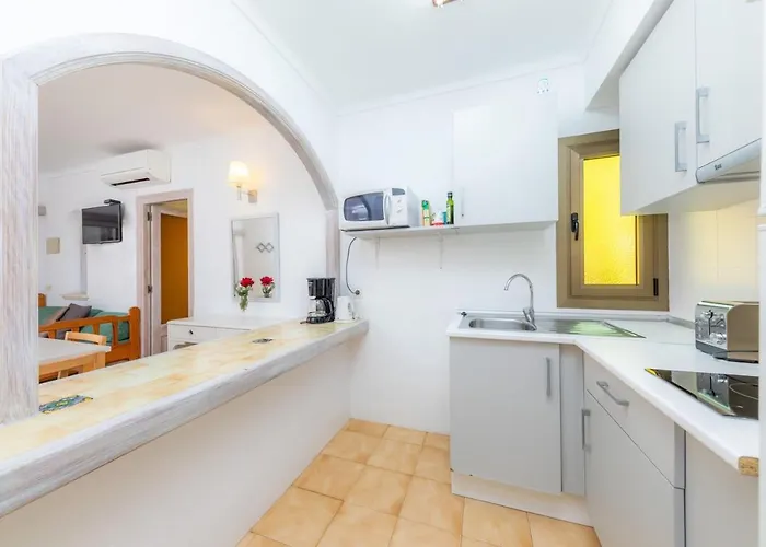 Appartement Rosamar Holidays *