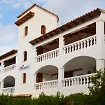 شقة Rosamar Holidays