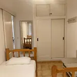 Rosamar Holidays شقة